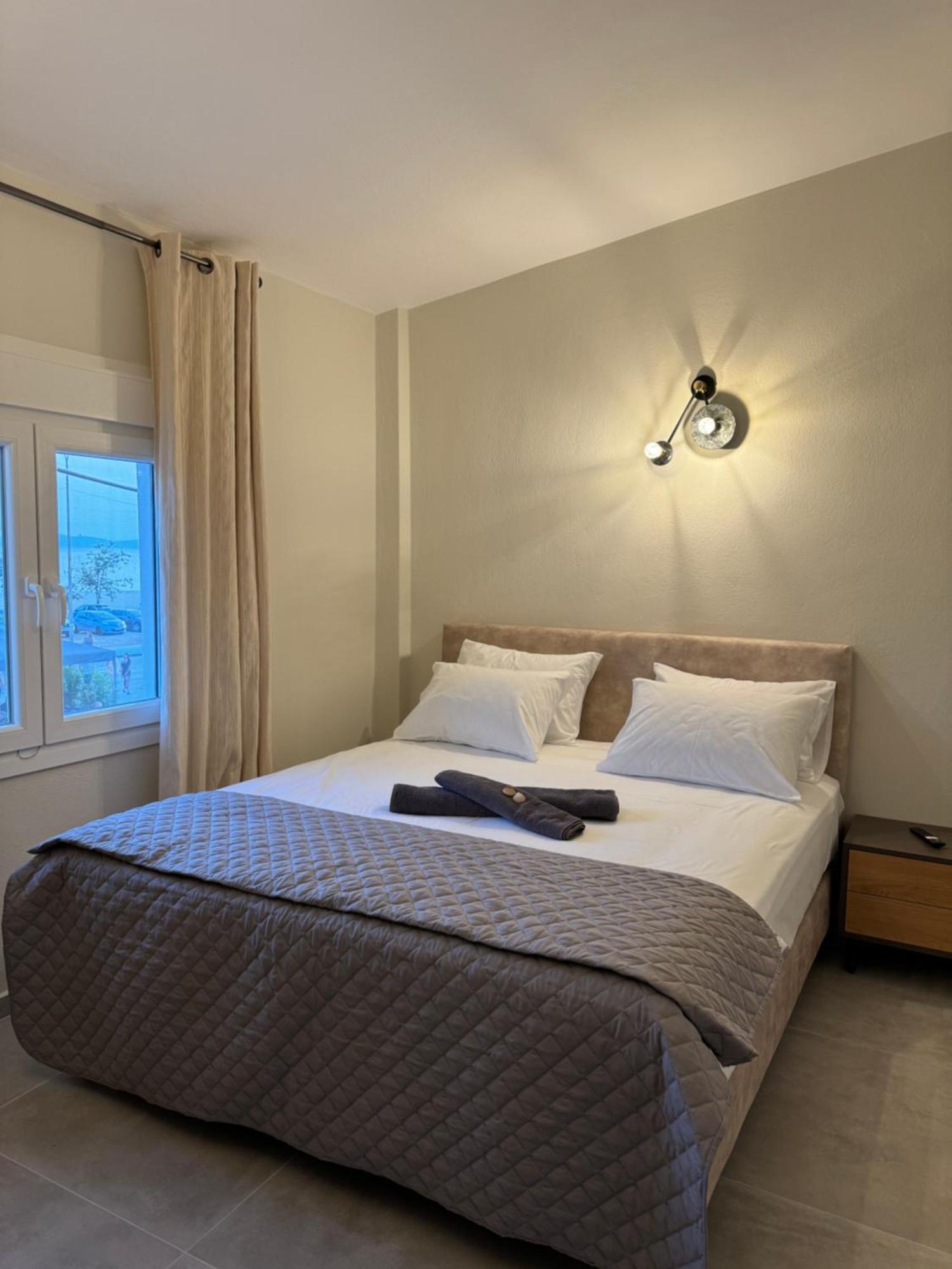 Seaviewapartment Ofrínion المظهر الخارجي الصورة
